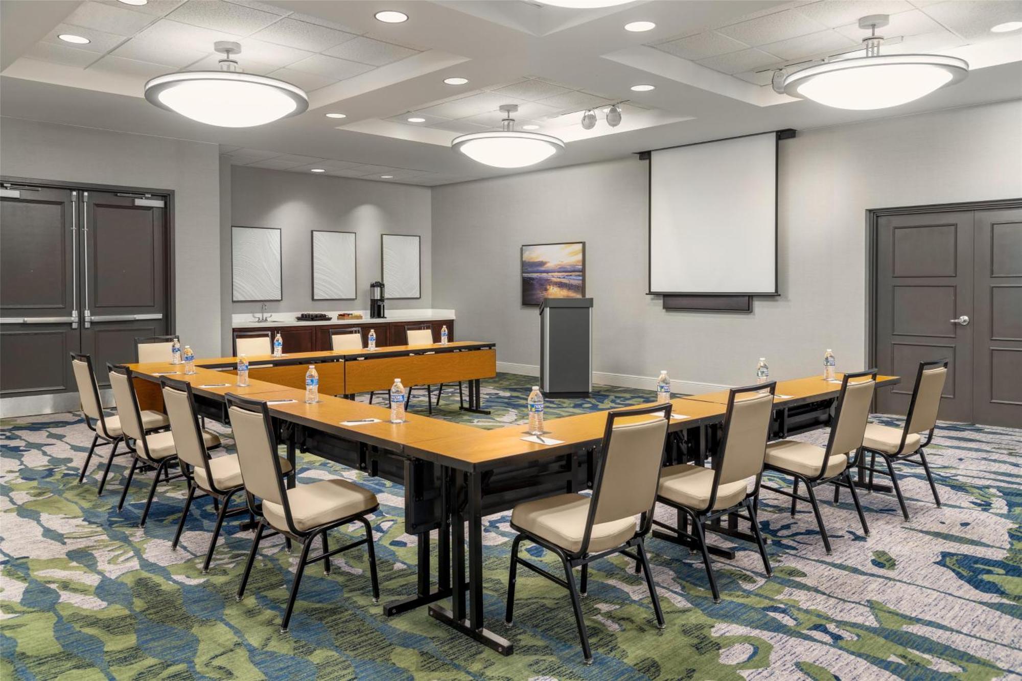 Embassy Suites Fort Myers - Estero Exteriör bild