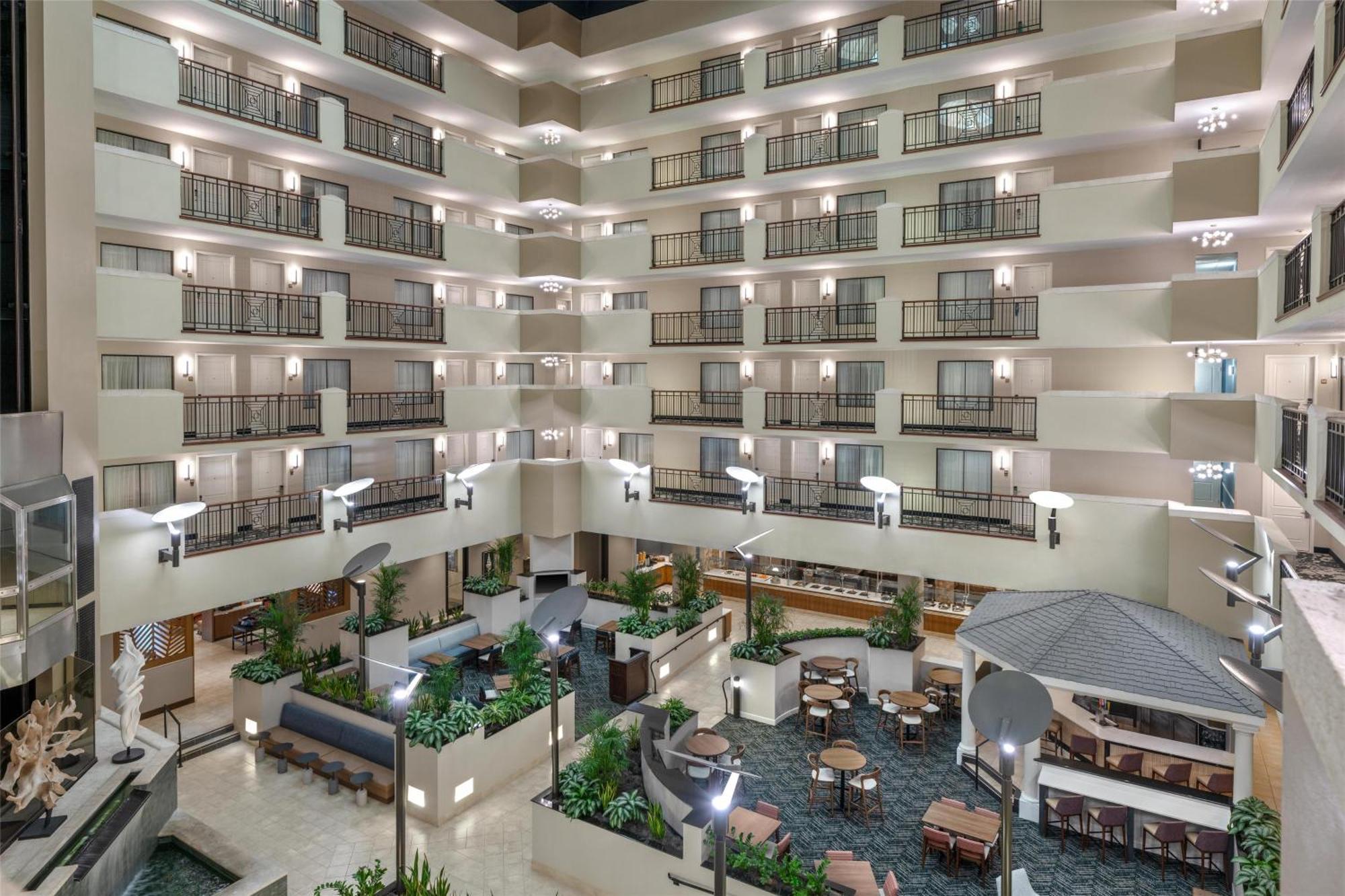 Embassy Suites Fort Myers - Estero Exteriör bild